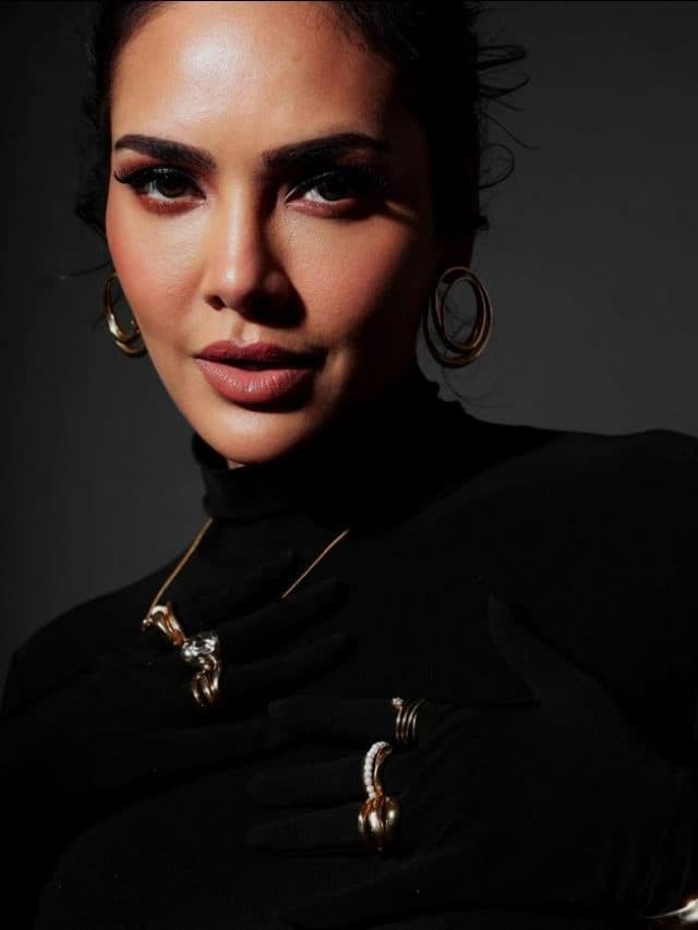 Esha Gupta: एक्ट्रेस ईशा गुप्ता ने सेक्सी ब्लैक ड्रेस में शेयर की अपनी तस्वीरें, फैंस हुए दीवाने