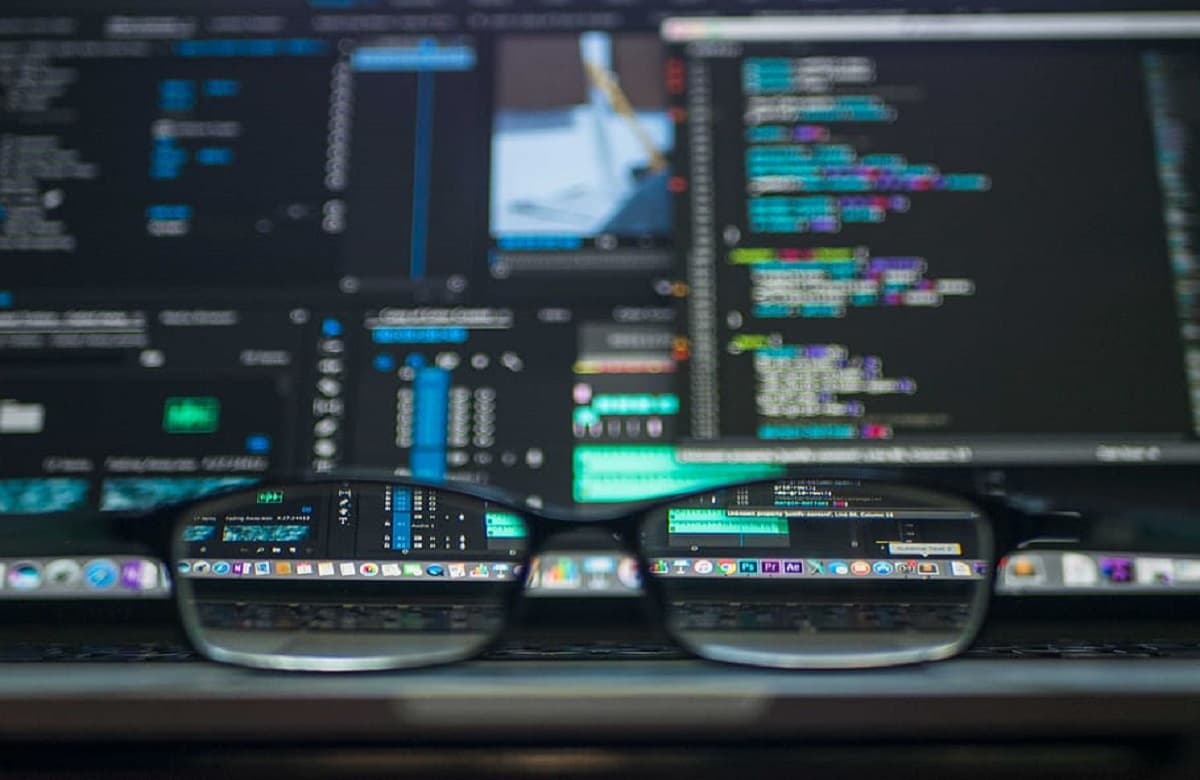 Delhi Cyber Crime: आरोपी ने 500 लड़कियों से की दोस्ती, 200 से ज्यादा की मिली न्यूड तस्वीरें, मामले का खुलासा होते ही पुलिस के भी उड़े होश