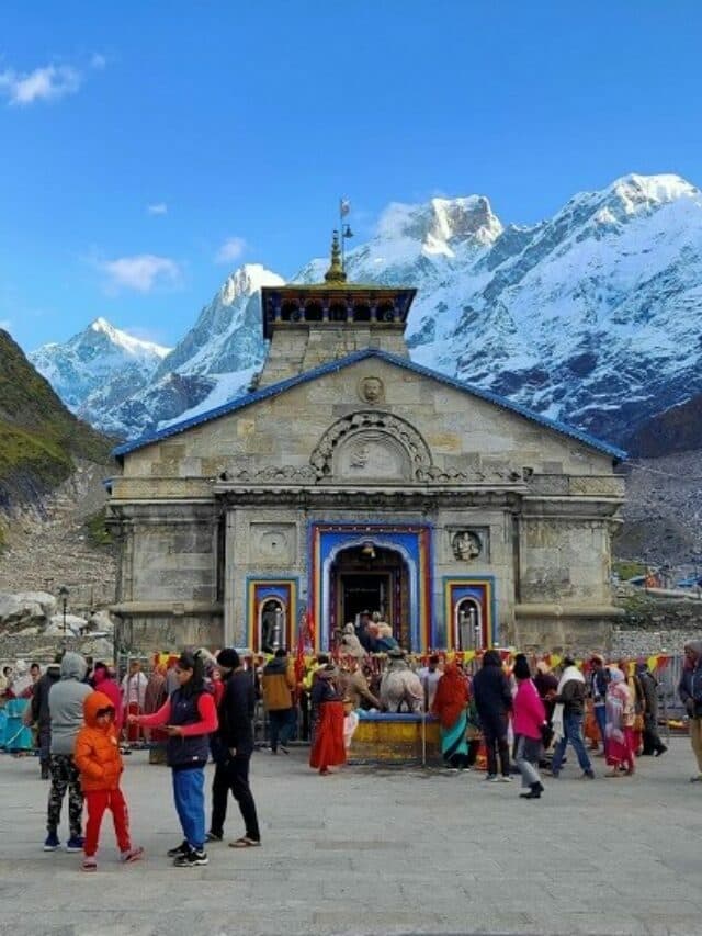 इस सावन इन अद्भुत शिव मंदिरों के दर्शन करें…