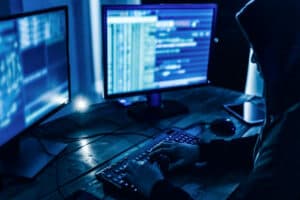 Khairagarh Cyber Fraud News:100 से अधिक फर्जी सिम और बैंक खाते, 50 करोड़ से अधिक लेन-देन, पुलिस ने मास्टरमाइंड को पकड़ा, पूरा नेटवर्क ध्वस्त
