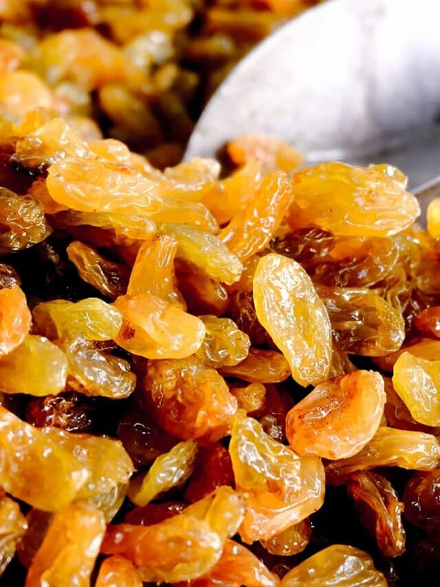 Benefits of Eating Raisins: रोजाना सुबह खाएं भीगी हुई किशमिश, सेहत को मिलेंगे ये 10 फायदे