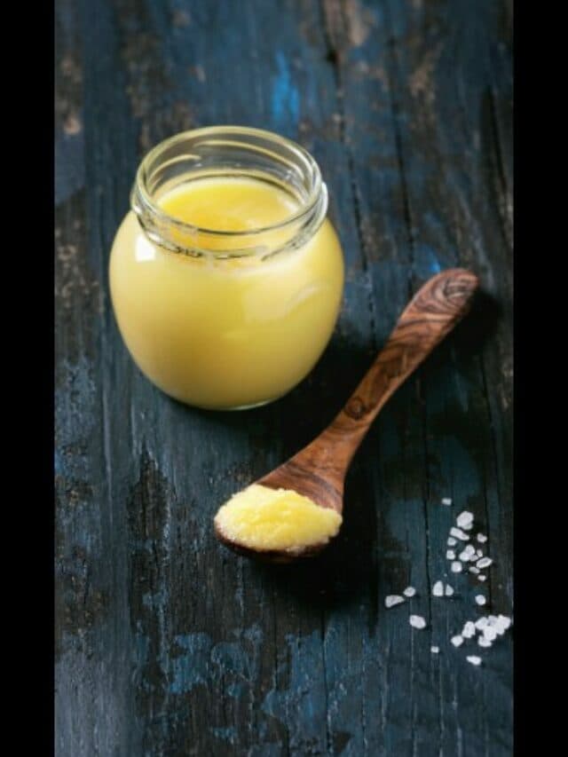 Benefits Of Ghee Water: रोजाना गुनगुने पानी में डालकर पीएं घी, मिलेंगे कमाल के फायदे
