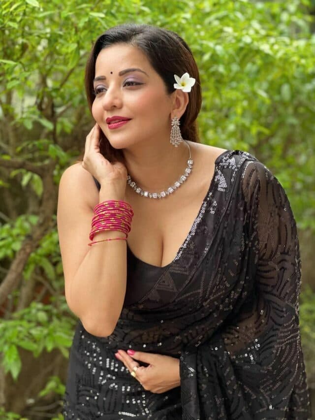 Monalisa Hot Pic: भोजपुरी अदाकारा मोनालिसा ने ब्लैक ट्रांसपेरेंट साड़ी में ढाया कहर