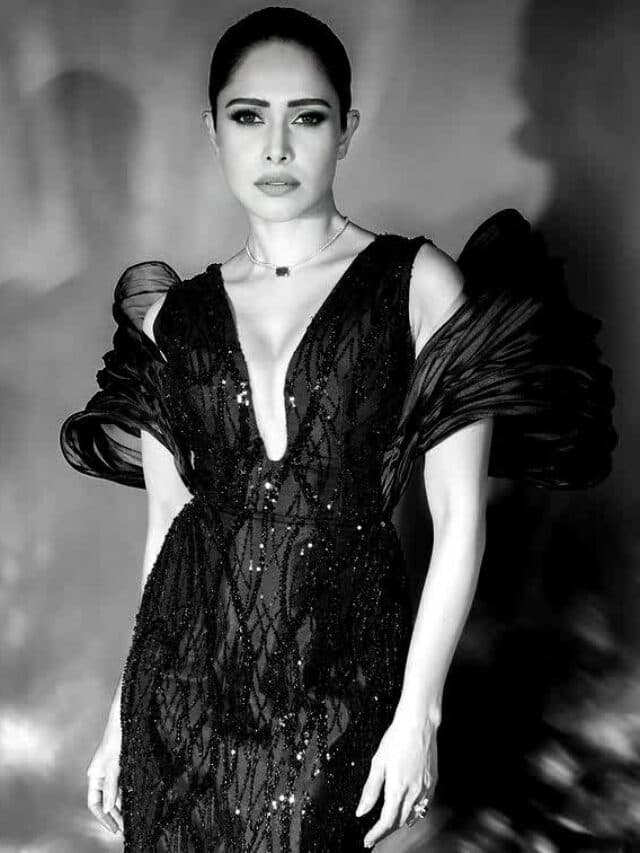 Nushrat Bharuccha Hot Pic: ब्लैक एंड व्हाइट तस्वीरों में नुसरत भरूचा ने दिखाया किलर लुक