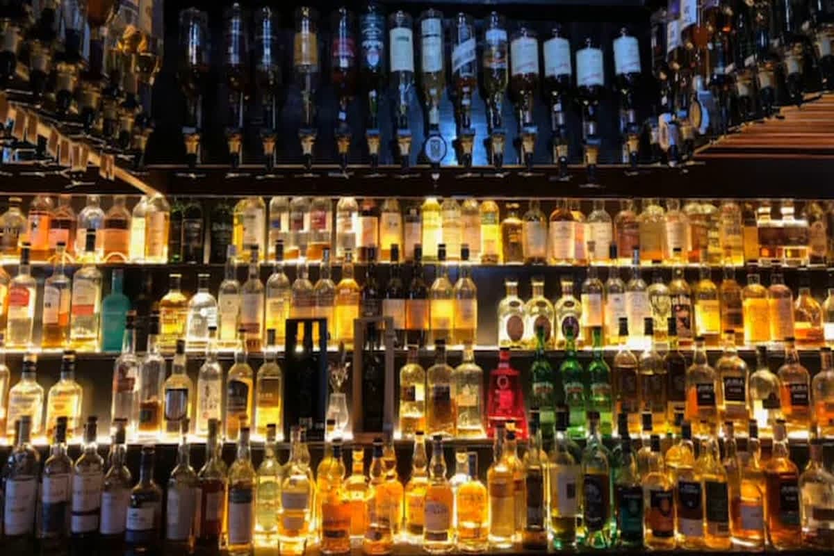 CG New Liquor Price List/ Image Credit : IBC24 File Photo