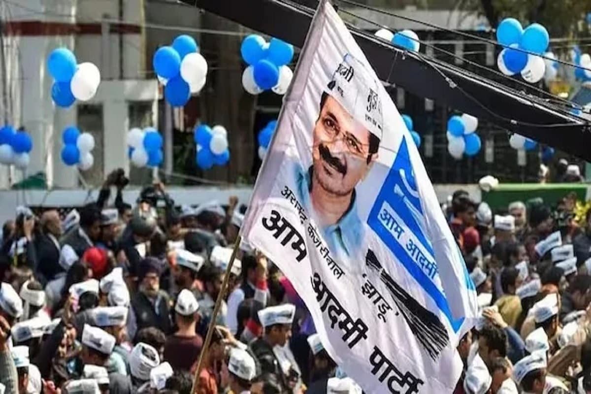 आम आदमी पार्टी को फिर लगा तगड़ा झटका, इस दिग्गज नेता ने दिया पार्टी से इस्तीफा, जानिए क्या है वजह