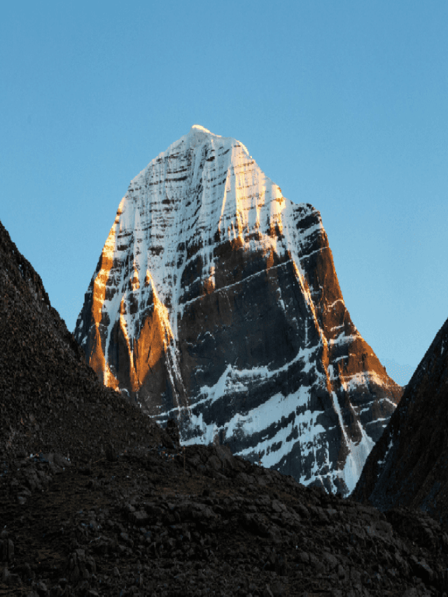 KAILASH MOUNTAIN : चार धर्मों के लिए पवित्र है ये पर्वत,जानें इसके बारे में…