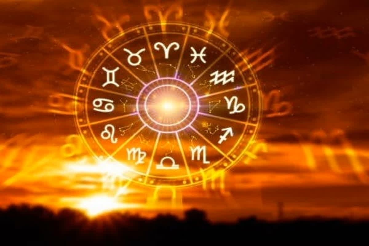 Horoscope 12 December 2024 : आज का दिन इन राशियों के लिए होगा बेहद ही खास.. खुल जाएगा बंद किस्मत का ताला, हर कार्य में मिलेगी सफलता