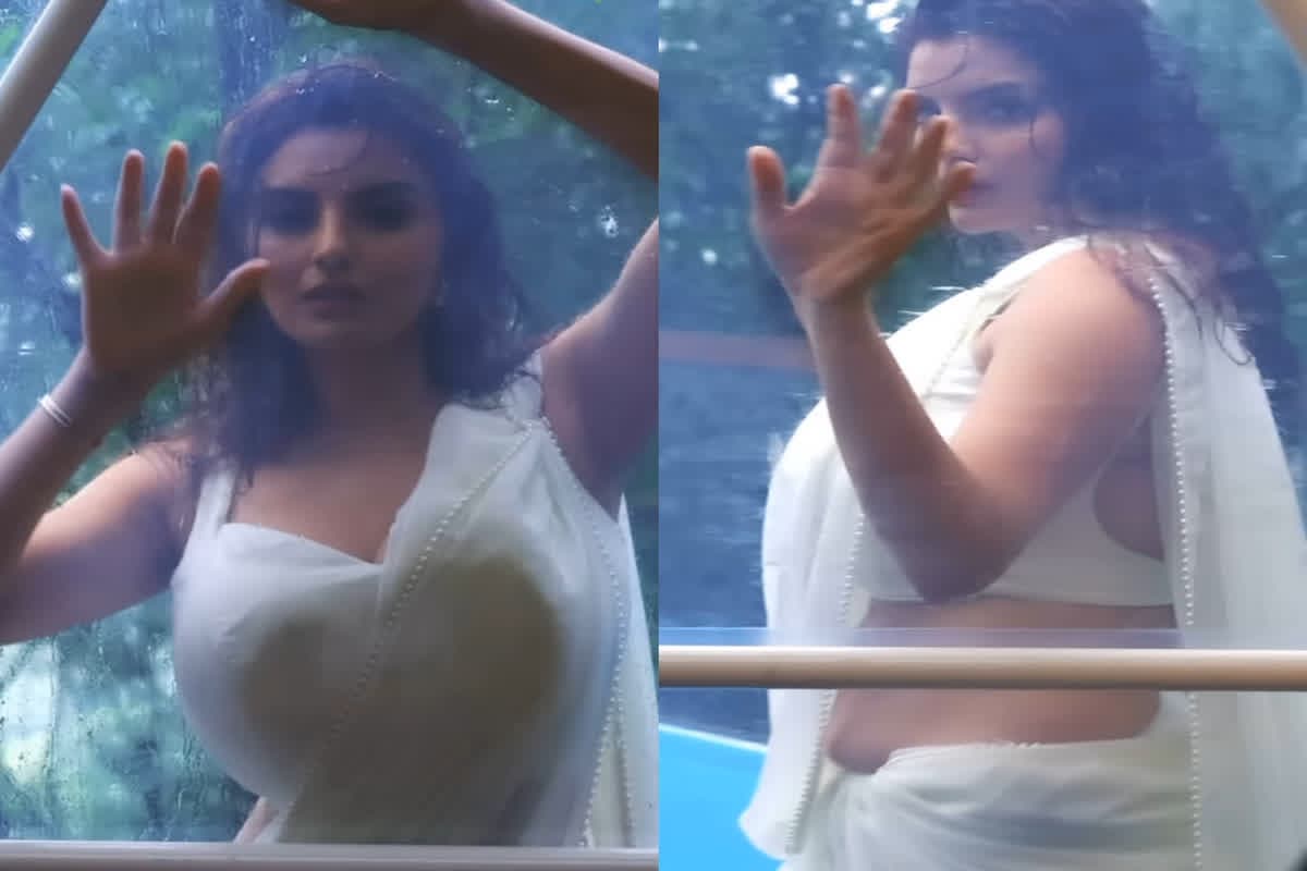 Gandi Baat Fame Sexy Video: भीगा बदन, व्हाइट साड़ी.. गंदी बात की इस हसीना ने बरपाया कहर, वीडियो देख नहीं हटा पाएंगे नजरें