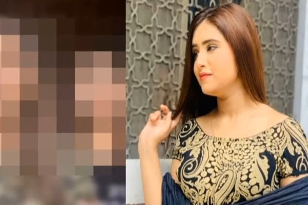 Minahil Malik Private Viral Video: ‘फेमस एक्ट्रेस ने खुद लीक करवाया अपना MMS, करीना कपूर से ली प्रेरणा’ मुस्लिम एक्ट्रेस के प्राइवेट वीडियो को लेकर सनसनीखेज खुलासा