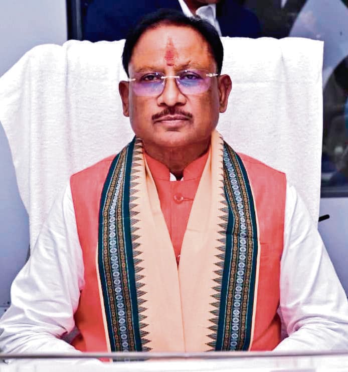 CG News in Hindi: मुख्यमंत्री आज चित्रकोट में बस्तर विकास प्राधिकरण की बैठक में होंगे शामिल, हल्बी में ट्वीट कर बस्तर के लोगों को दिया संदेश