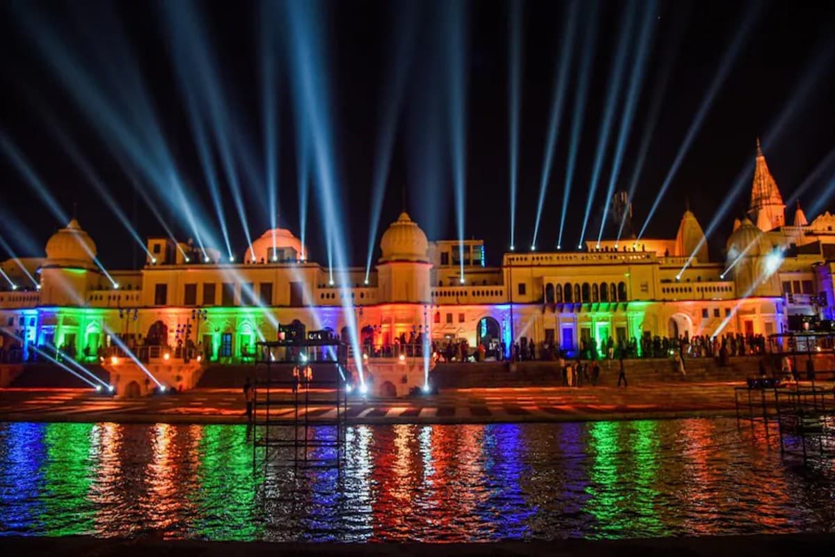 Ayodhya Deepotsav 2024: ‘सज गई प्रभु राम की नगरी..’ भक्तों के साथ ‘सरयू’ भी करेगी भगवान श्रीराम का स्वागत.. लाखों दीपों से जगमगा उठेगा अयोध्या धाम