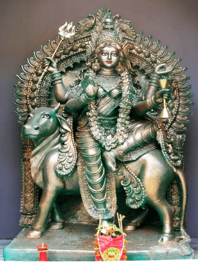 Maa Mahagauri: शारदीय नवरात्रि के आठवें दिन देवी दुर्गा के स्वरूप माँ महागौरी की पूजा होती है,जानें क्या है महत्व