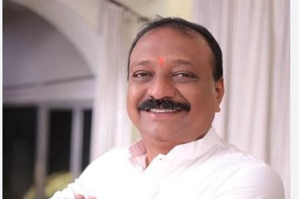रायपुर दक्षिण विस उपचुनाव में नया मोड़! अंतिम समय में नामांकन दाखिल करने पहुंचे कांग्रेस नेता कन्हैया अग्रवाल