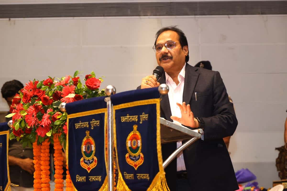 Cyber Security -Water Conservation Workshop : साइबर सुरक्षा और जल संरक्षण पर आयोजित कार्यशाला में शामिल हुआ सुप्रीम कोर्ट के जस्टिस प्रशांत मिश्रा, कहा – लोगों में जागरूकता बेहद जरूरी