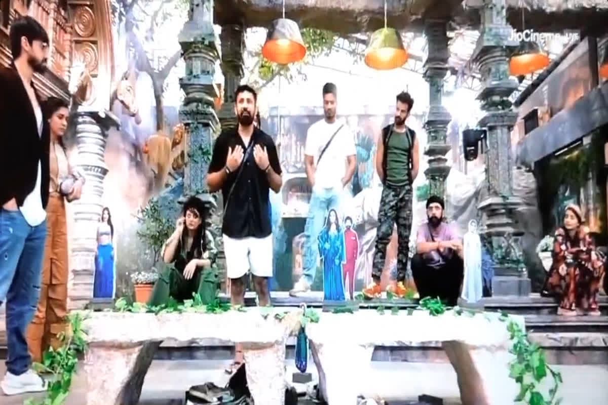 Bigg Boss 18 Week 8 Time God Task Video: टाइम गॉड के लिए फिर शुरू होगी लड़ाई.. बिग बॉस ने दिया ये टास्क, देखें वीडियो