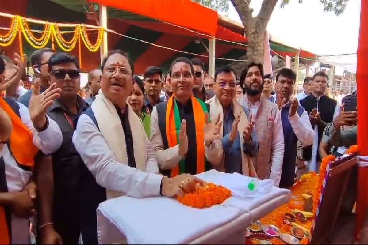 CM Sai In Balodabazar: जिले को मिली बड़ी सौगात, सीएम साय ने किया करोड़ों के विकास कार्यों का लोकार्पण और भूमिपूजन