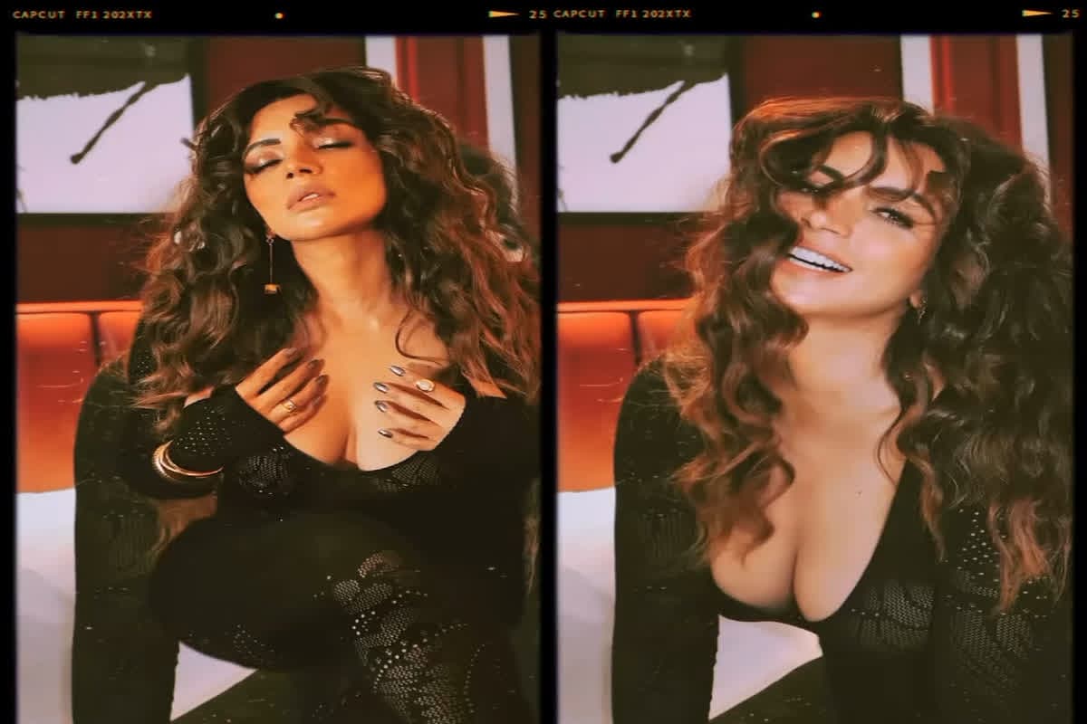 Desi Sexy Video: टीवी की संस्कारी बहू पर चढ़ा बोल्डनेस का बुखार, ब्लैक बॉडीकॉन ड्रेस में दिए किलर पोज