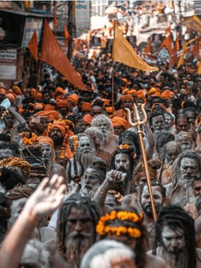Prayagraj Mahakumbh 2025: महाकुंभ में आज का दिन रहेगा खास, आवाहन अखाड़े का महाकुंभ क्षेत्र में होगा प्रवेश…