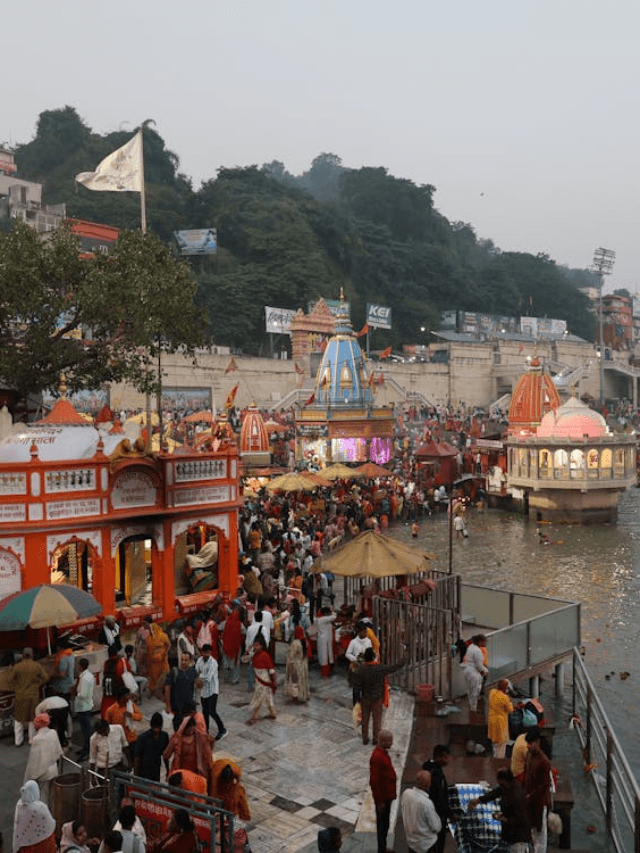 MahaKumbh Mela 2025: कितने तरह के होते हैं कुंभ और क्या है इनमें फर्क? जानिए…