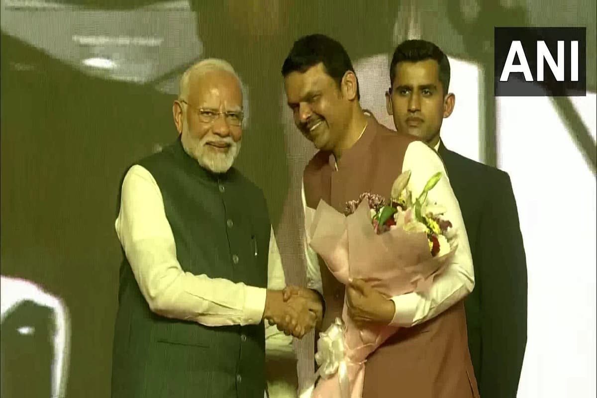 India News Latest and Live Updates 5 December: महाराष्ट्र में अब देवेंद्र सरकार.. तीसरी बार सीएम बने फडणवीस, शिंदे और अजित ने ली डिप्टी सीएम पद की शपथ