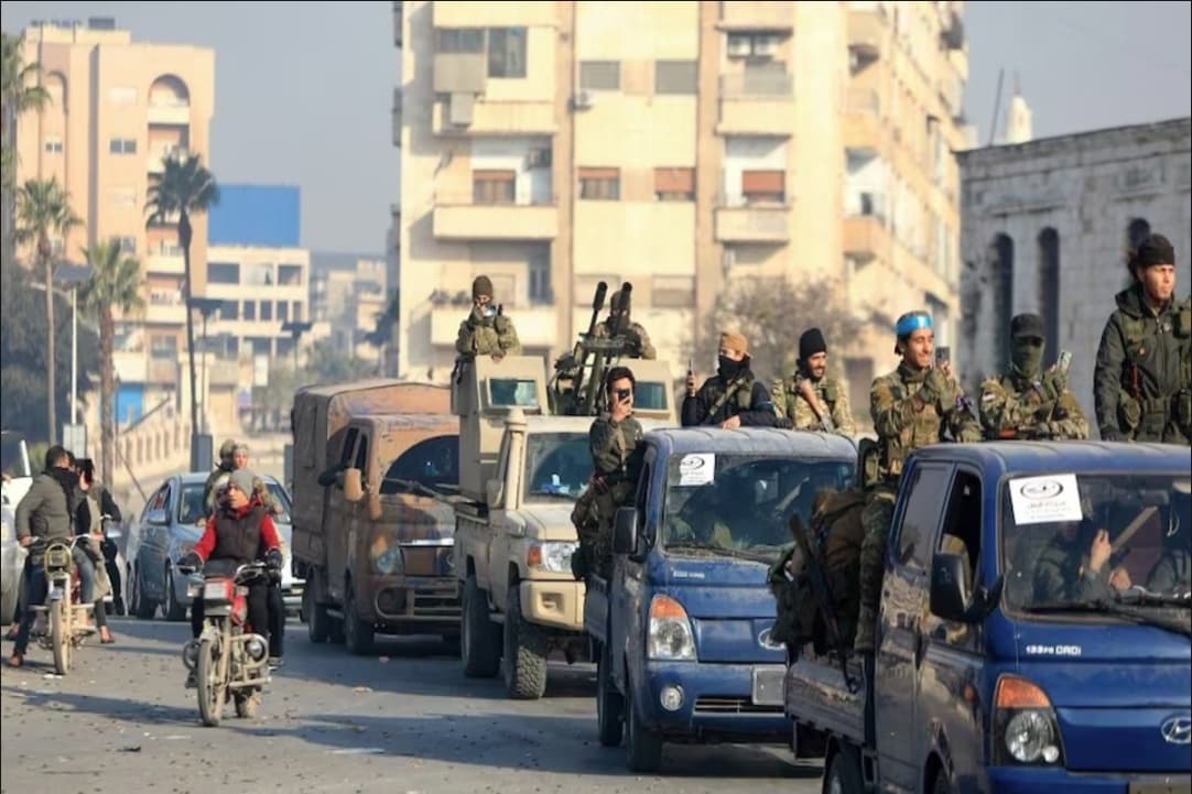 Syria Civil War Latest Update : सीरिया में बने बांग्लादेश जैसे हालात.. दमिश्क में घुसे विद्रोही लड़ाके, देश छोड़के भागे राष्ट्रपति अशद