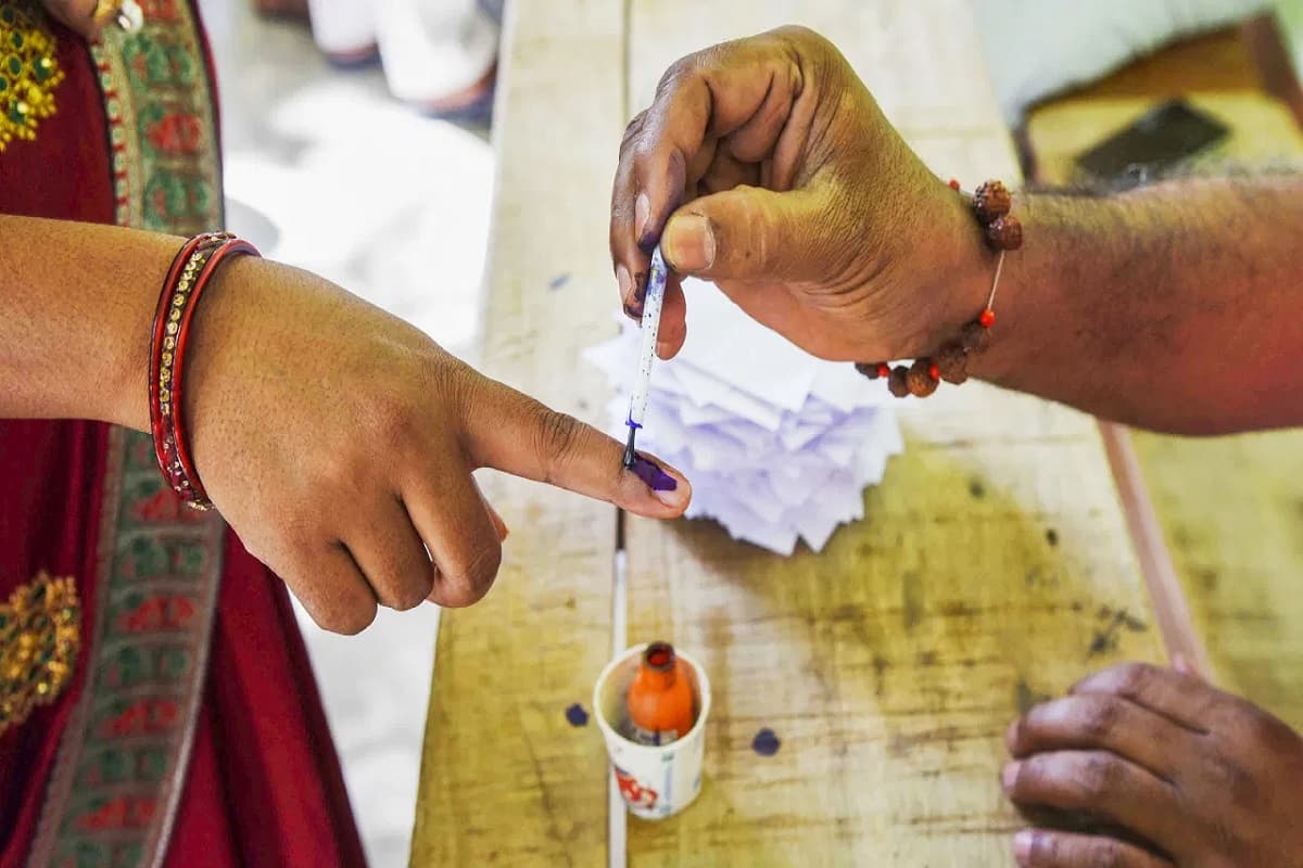 CG Panchayat Election Date: खत्म हुआ इंतजार.. तय हुई पंचायत और निकाय चुनाव की तारीख! चुनाव आयोग आज करेगा ऐलान