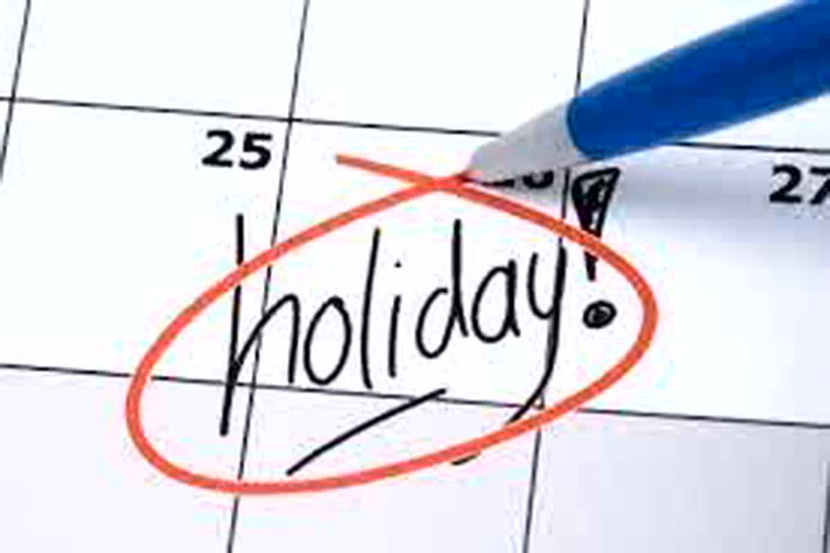 Public Holiday News: सोमवार को पूरे प्रदेश में रहेगी छुट्टी, स्कूल-कॉलेज सहित सभी सरकारी दफ्तर रहेंगे बंद, इस वजह से सरकार ने जारी किया आदेश