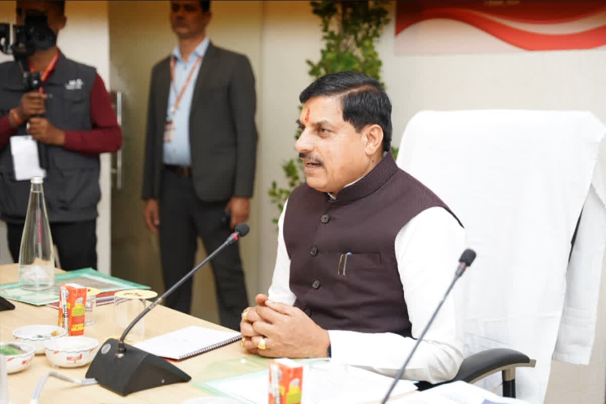 MP News: भोपाल में ग्लोबल इंवेस्टर्स समिट की तैयारी तेज, आईटी और ईएसडीएम सेक्टर की कंपनियां होंगी शामिल, तकनीकी निवेश के क्षेत्र में मिलेगा फायदा