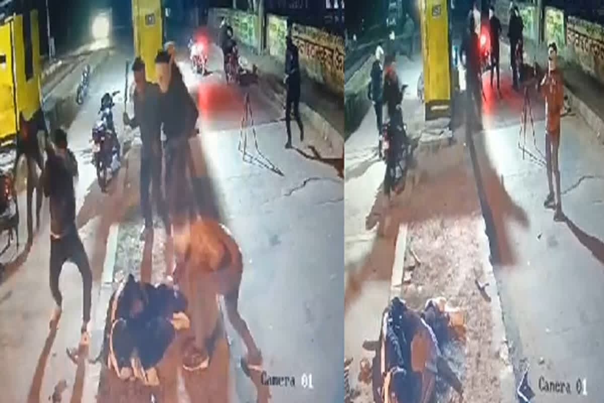 Bhind Firing Live Video: रंगदारी और वर्चस्व को लेकर बदमाशों ने की अंधाधुंध फायरिंग, कर्मचारी के पैर में लगी गोली, घटना का CCTV फूटेज आया सामने