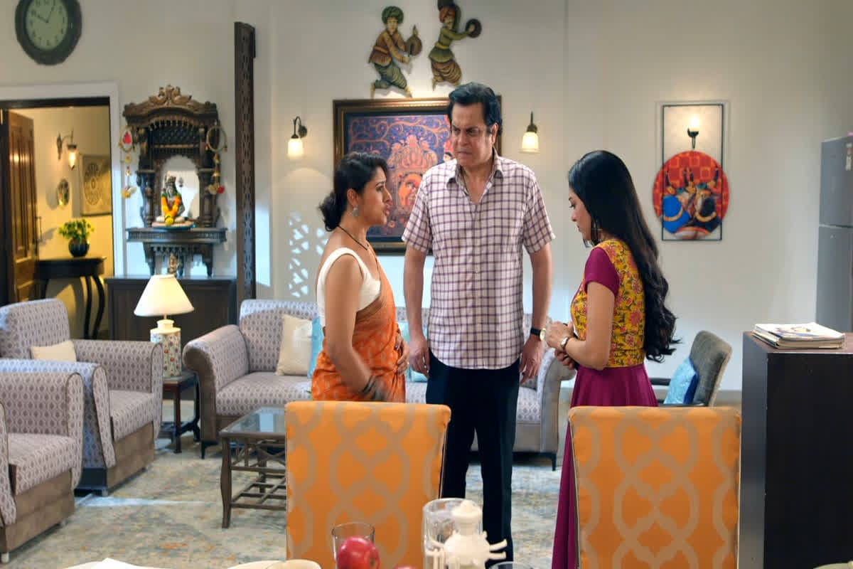 GHKKPM Written Update 11 February 2025: तेजू को मिली बिना बताए नागपुर जाने की सजा, मोहित और मुक्ता लेंगे बड़ा फैसला