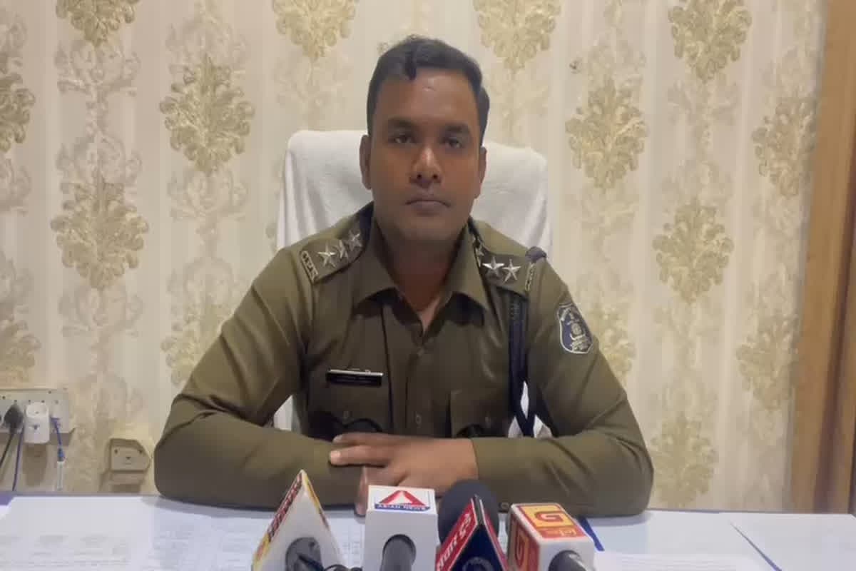 Cyber Fraud : रेलवे इंजीनियर से 31 लाख की ठगी, जालसाजों ने शेयर मार्केट में निवेश का झांसा देकर दिया वारदात को अंजाम