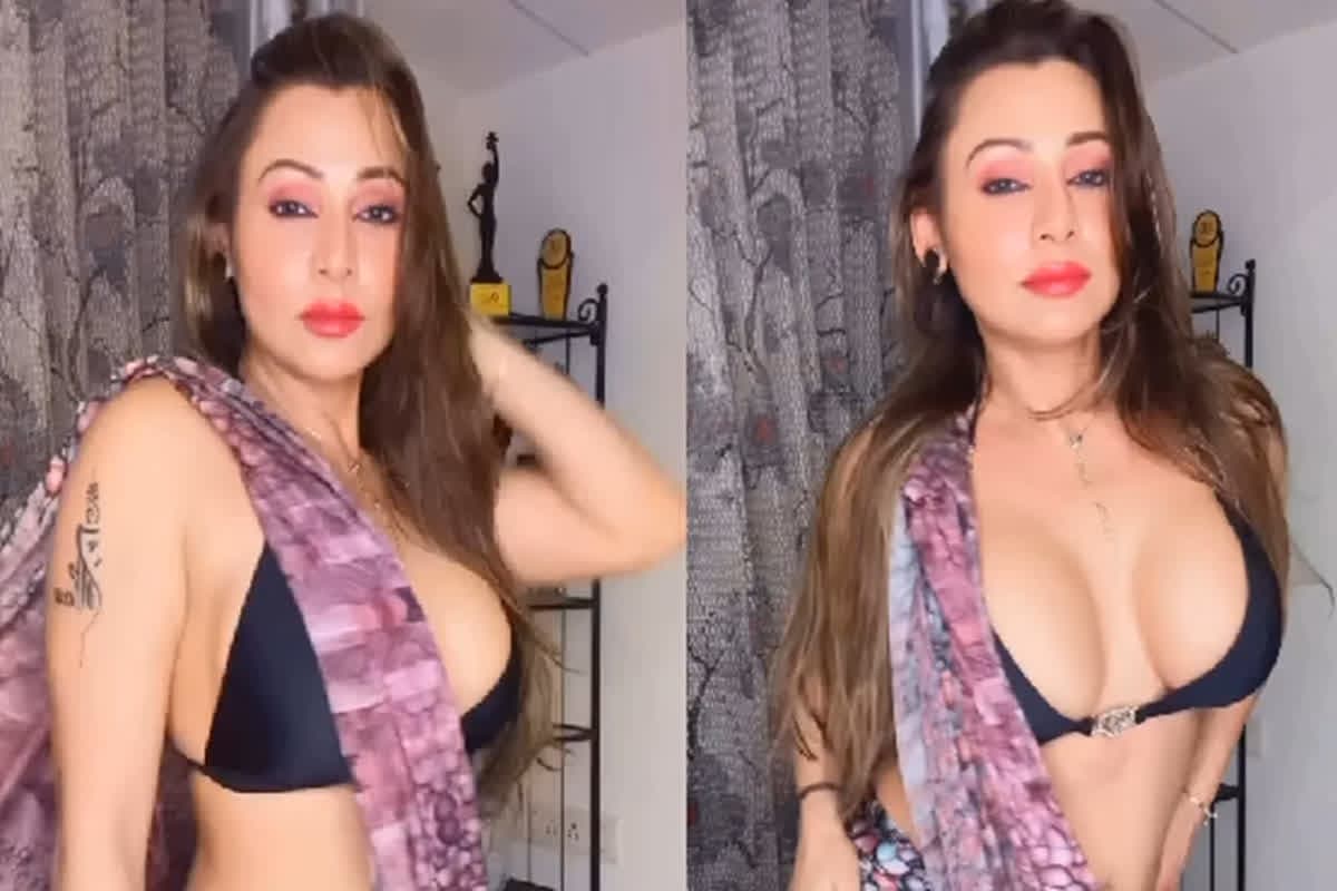 Indian Model Bhabhi Sexy Video: हॉट भाभी ने कैमरे के सामने दिखाई सेक्सी अदाएं, कर्वी फिगर देख मचल उठा फैंस का दिल, देखें वीडियो