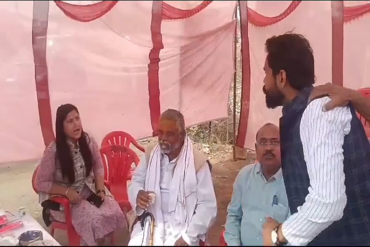 Misbehavior With Women CMO : BJP नेता ने महिला CMO को भी नहीं छोड़ा, इस काम के लिए जताई आपत्ति तो गुस्से में आकर कर दी ऐसी हरकत