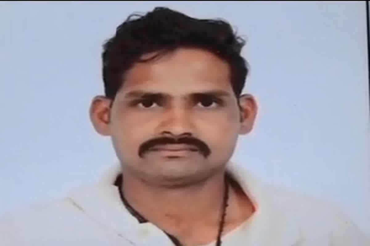 Murder For Sev In Indore : भंडारे में नमकीन के लिए खूनी खेल! मात्र 10 रुपए की सेव के लिए युवक की चाकू मारकर ले ली जान, वारदात के बाद आरोपी फरार