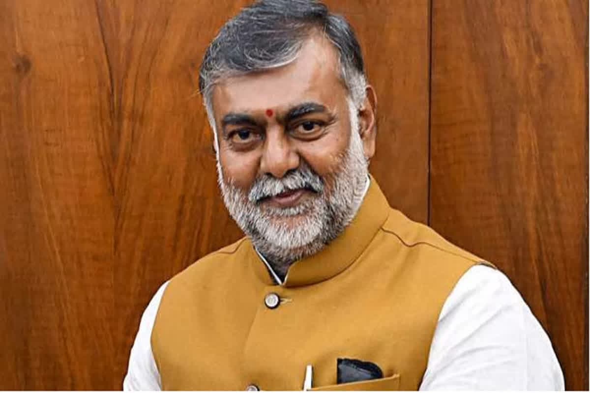 Prahlad Singh Patel Statement: कैबिनेट मंत्री के बिगड़े बोल, देश की जनता को बताया भिखारियों की फौज, कहा- ‘सरकार से भीख मांगने की आदत..’