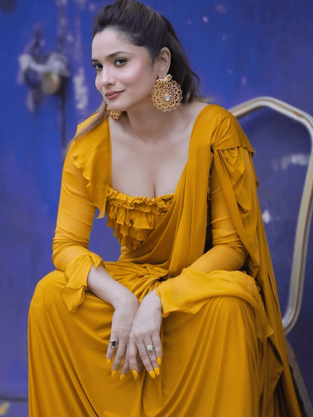 Ankita Lokhande Saree Look: मस्टर्ड साड़ी में अंकिता लोखंडे ने लगाया ग्लैमर का तड़का