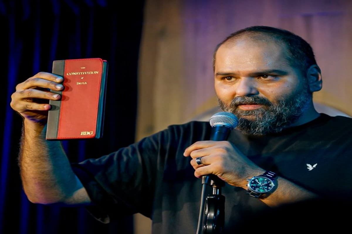 Kunal Kamra vs Shinde Controversy: डिप्टी सीएम शिंदे पर विवादित टिप्पणी का मामला! कुणाल कामरा को आ गया थाने से बुलावा, पुलिस ने जारी किया नोटिस