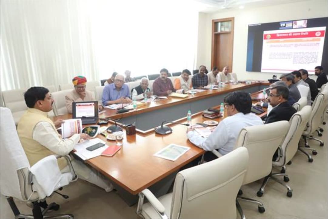 CM Dr. Mohan Yadav Meeting: भगवान श्रीकृष्ण पाथेय को लेकर MP सरकार की नई योजना, इन राज्यों की लेंगे मदद, सीएम ने अधिकारियों को दिए ये निर्देश