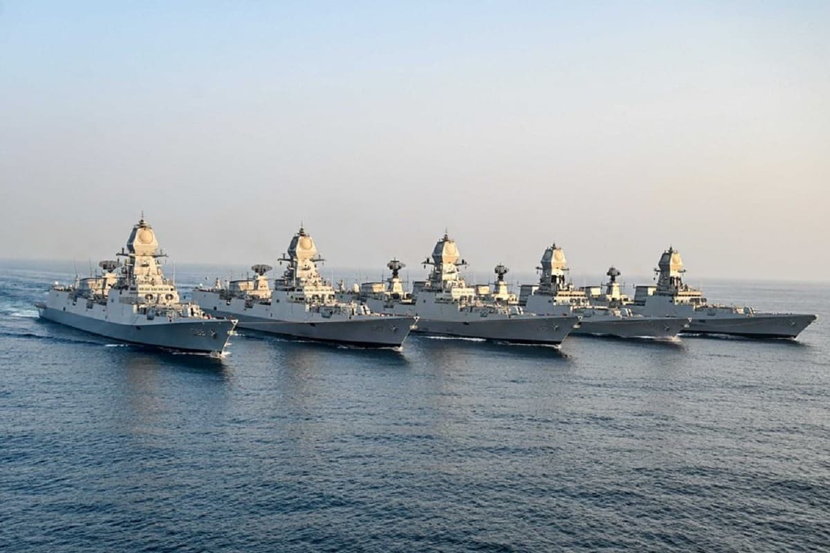 Indian Navy Warn Pakistan: ‘किसी भी समय, किसी भी जगह’ भारतीय नौसेना ने पाकिस्तान को दी चेतावनी, कहा- #MissionReady..