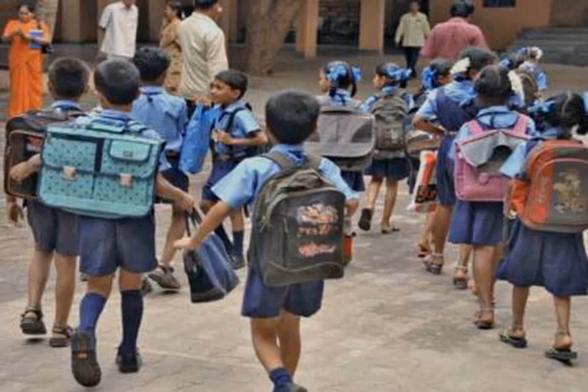 CG News: छत्तीसगढ़ में 16 जून से खुलेंगे स्कूल, पूरे प्रदेश में मनाया जाएगा शाला प्रवेश उत्सव, सीएम साय ने जनप्रतिनिधियों से की ये बड़ी अपील