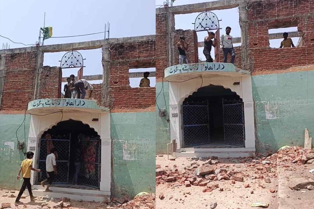 Action on Illegal Madrassas: वक्फ कानून बनने के बाद प्रशासन की सख्त कार्रवाई! गिराए जाने लगे अवैध मदरसे, आदेश जारी