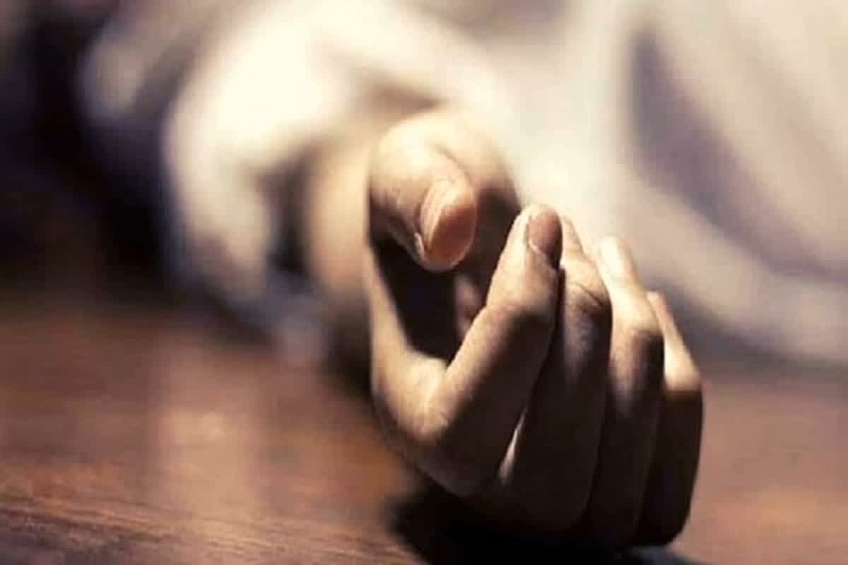 Father Killed His Sons: घरेलू विवाद में कातिल बना पिता, ले ली अपने ही दो बेटों की जान, इलाके में मचा हड़कंप