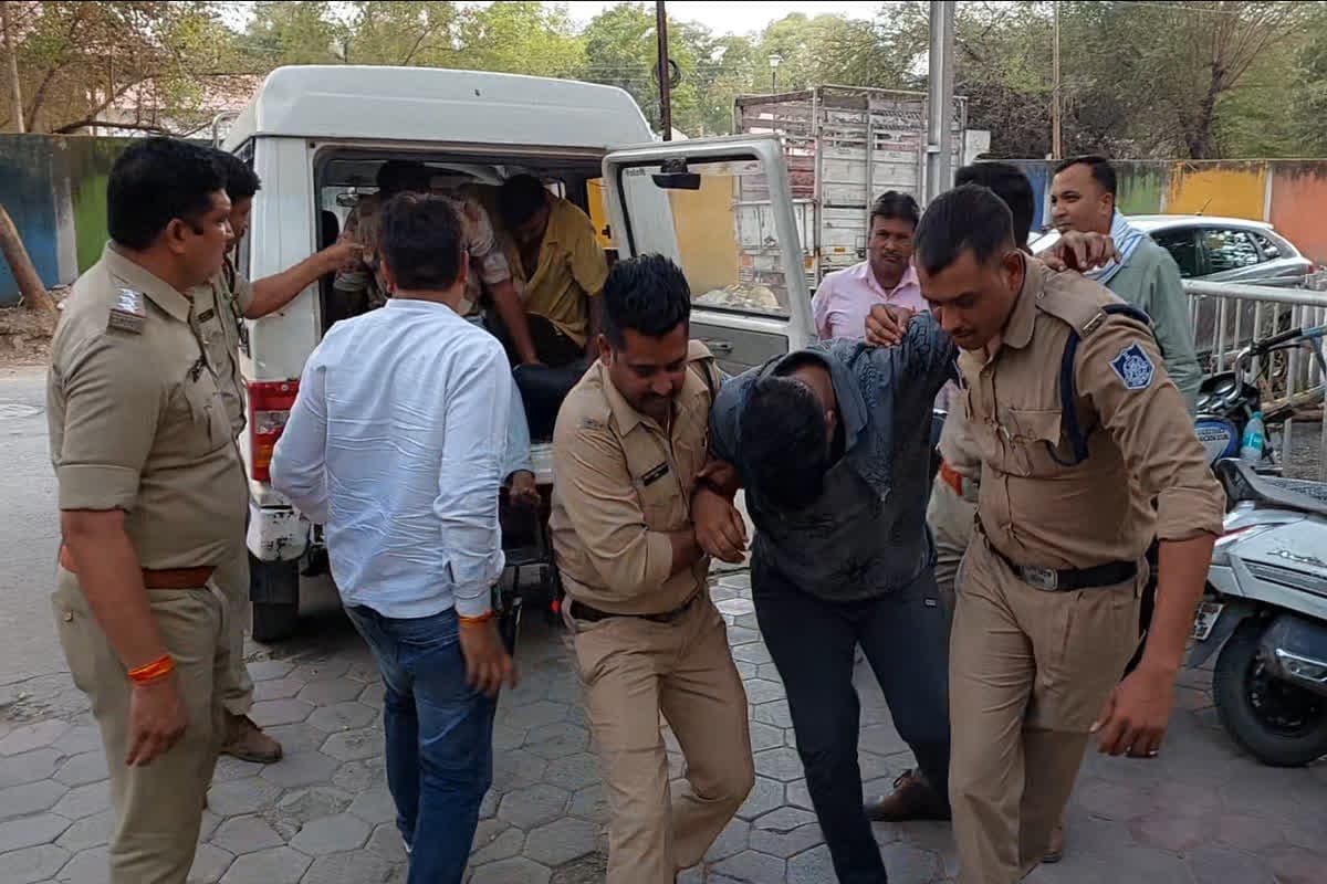 Kidnapping Gang Ujjain: संडे को उठा ले गए, मंडे को गिरफ्तार! एमपी में अपहरण गैंग का क्राइम प्लान फेल, पुलिस ने दबोचे 8 आरोपी