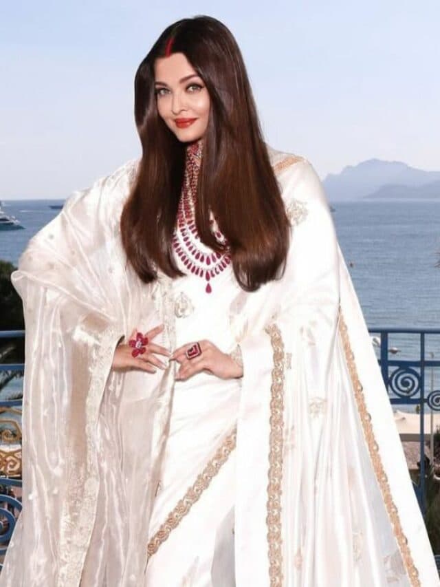 Aishwarya Rai Cannes Film Festival Pic: अभिनेत्री ऐश्वर्या राय ने कान्स फिल्म फेस्टिवल में बिखेरा जलवा, देखें तस्वीरें