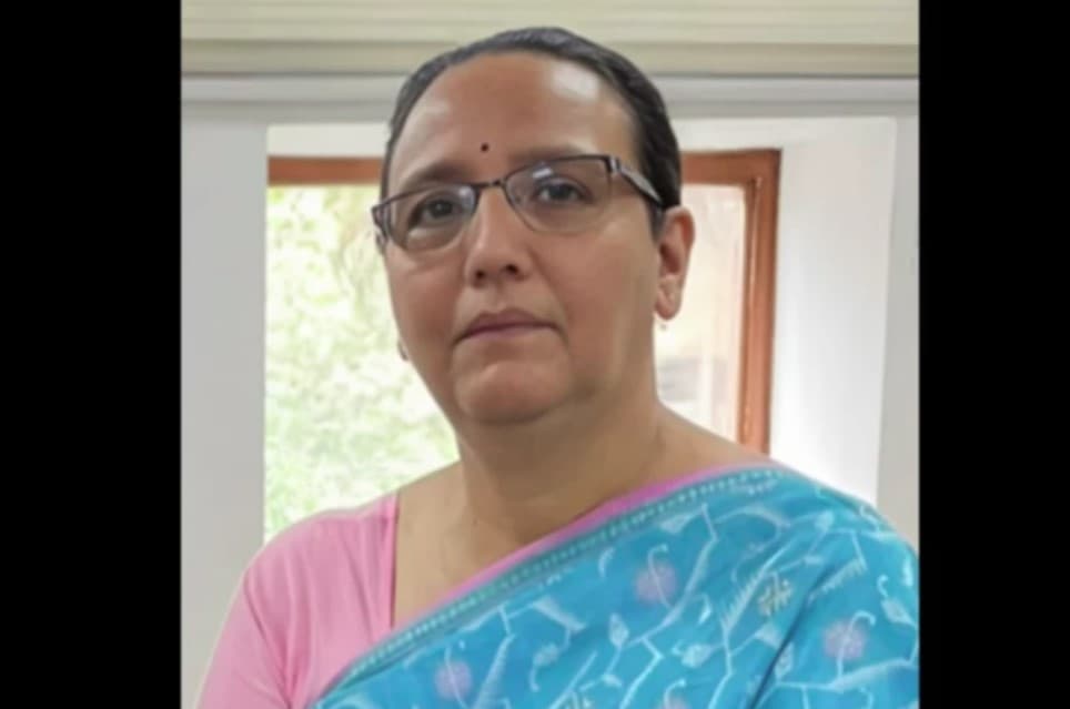 Nidhi Chhibbar IAS News