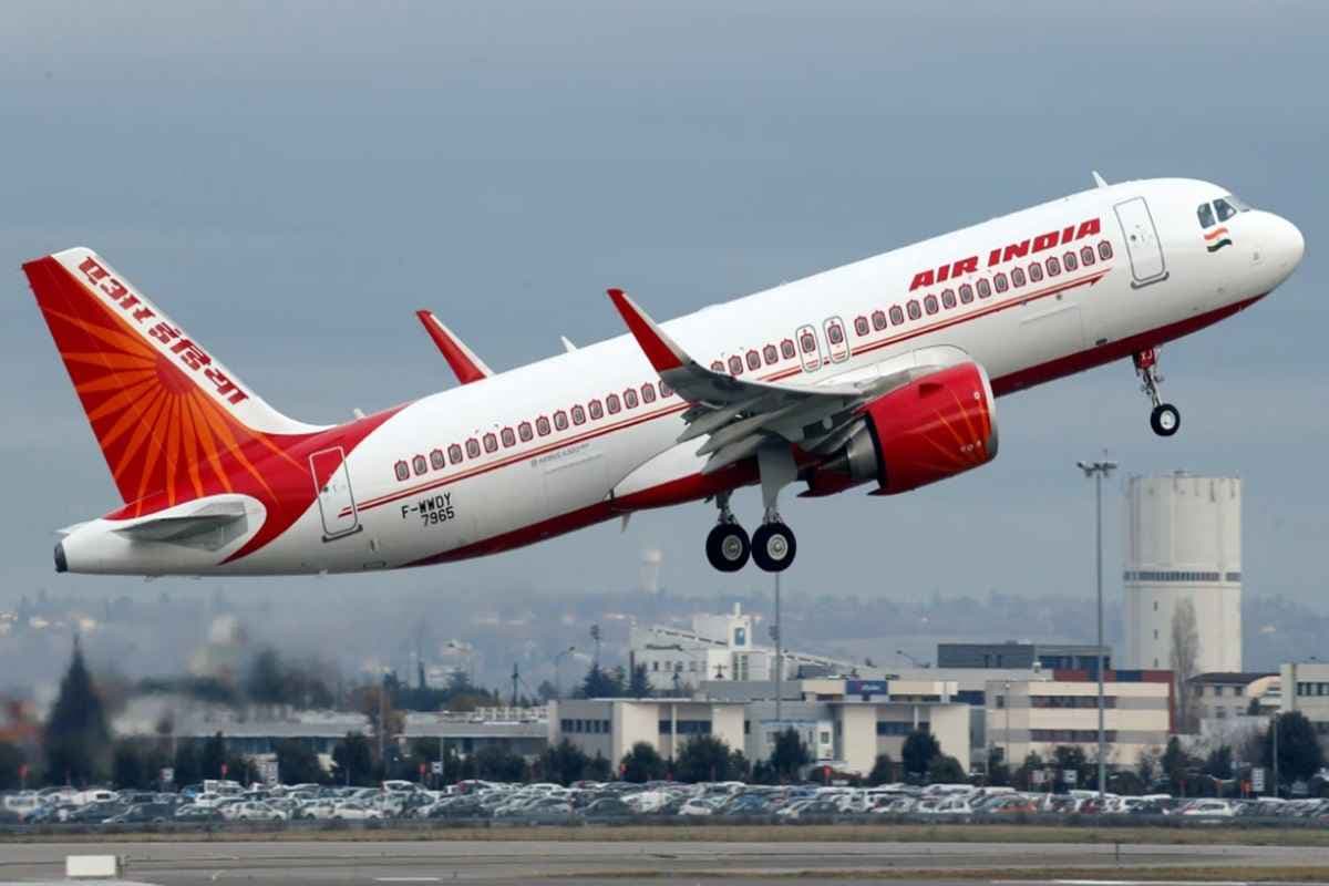 Air India Flight Cancelled: रद्द हुई एयर इंडिया की उड़ान, यात्रियों की परेशानी कम करने कंपनी ने उठाया ये कदम