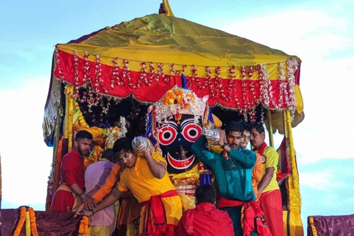 Bastar Goncha Festival: बेहद खास है बस्तर का गोंचा पर्व.. जगन्नाथ-सुभद्रा-बलभद्र के 22 विग्रह की होती है पूजा, तुपकी से दी जाएगी सलामी