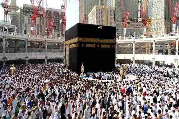 Hajj 2025: आज से शुरू हो रही ‘हज’ यात्रा.. केवल इन लोगों को ही मिलेगी एंट्री, जानें नियम, महत्व और परंपरा