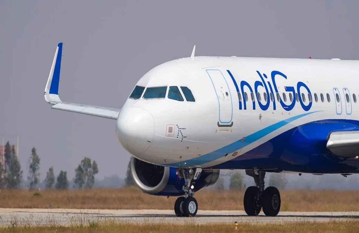 Indore to Bhubaneswar Indigo Flight: इंडिगो की एक और फ्लाइट टेक ऑफ से पहले रनवे के बीच से वापस लौटी, यात्रियों में मची अफरातफरी